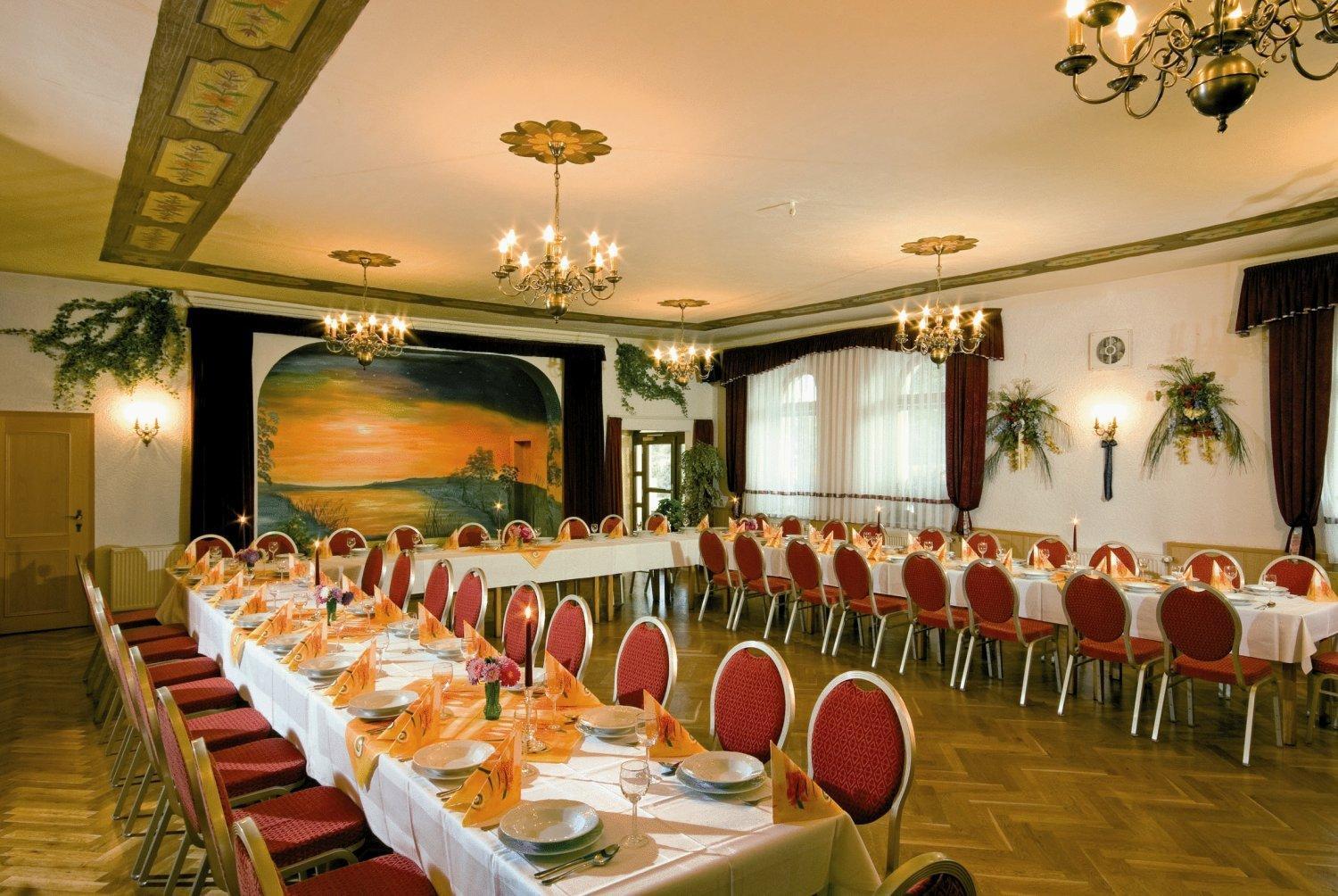 Familienhotel Zur Linde Panschwitz-Kuckau Bagian luar foto